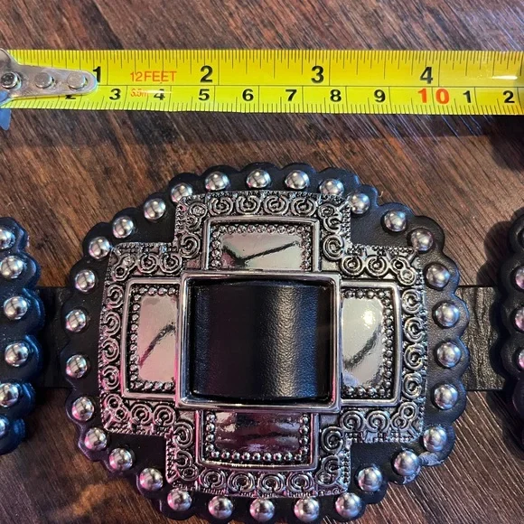 Roper concho Belt - Picture 10 of 12